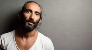 Fırat Tanış Kimdir?