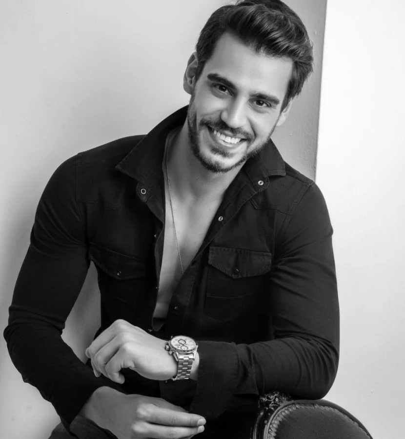 Hasan Denizyaran Kimdir?