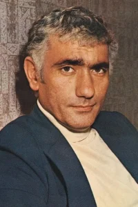 Yılmaz Güney Kimdir?