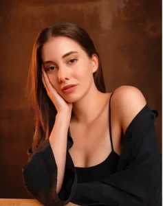 Beril Pozam Kimdir?
