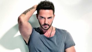 Gökhan Özen Kimdir?