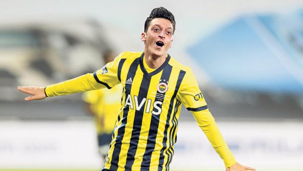 Mesut Özil Kimdir? Kaç Yaşında ve Nereli
