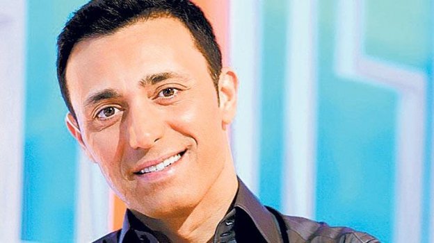 Mustafa Sandal Kimdir?