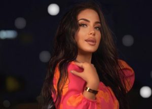Naz Dej Kimdir? Nerelidir? Kaç Yaşında? Boyu, Kilosu Kaç? Şarkıları ve Biyografisi