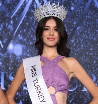 Miss Turkey Birincisi Nursena Say Kimdir? Kaç Yaşında? Boyu, Kilosu Kaç?