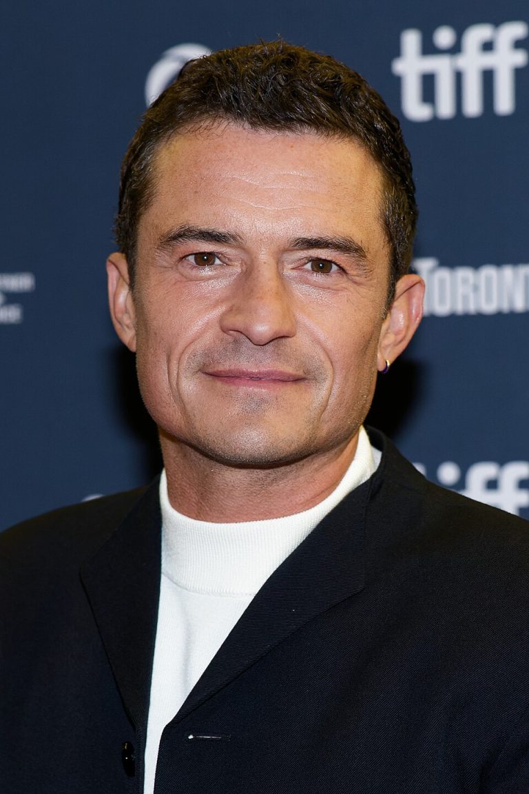 Orlando Bloom Kimdir? Detaylı Biyografi, Kariyer ve Başarılarıyla Ünlü İngiliz Oyuncu