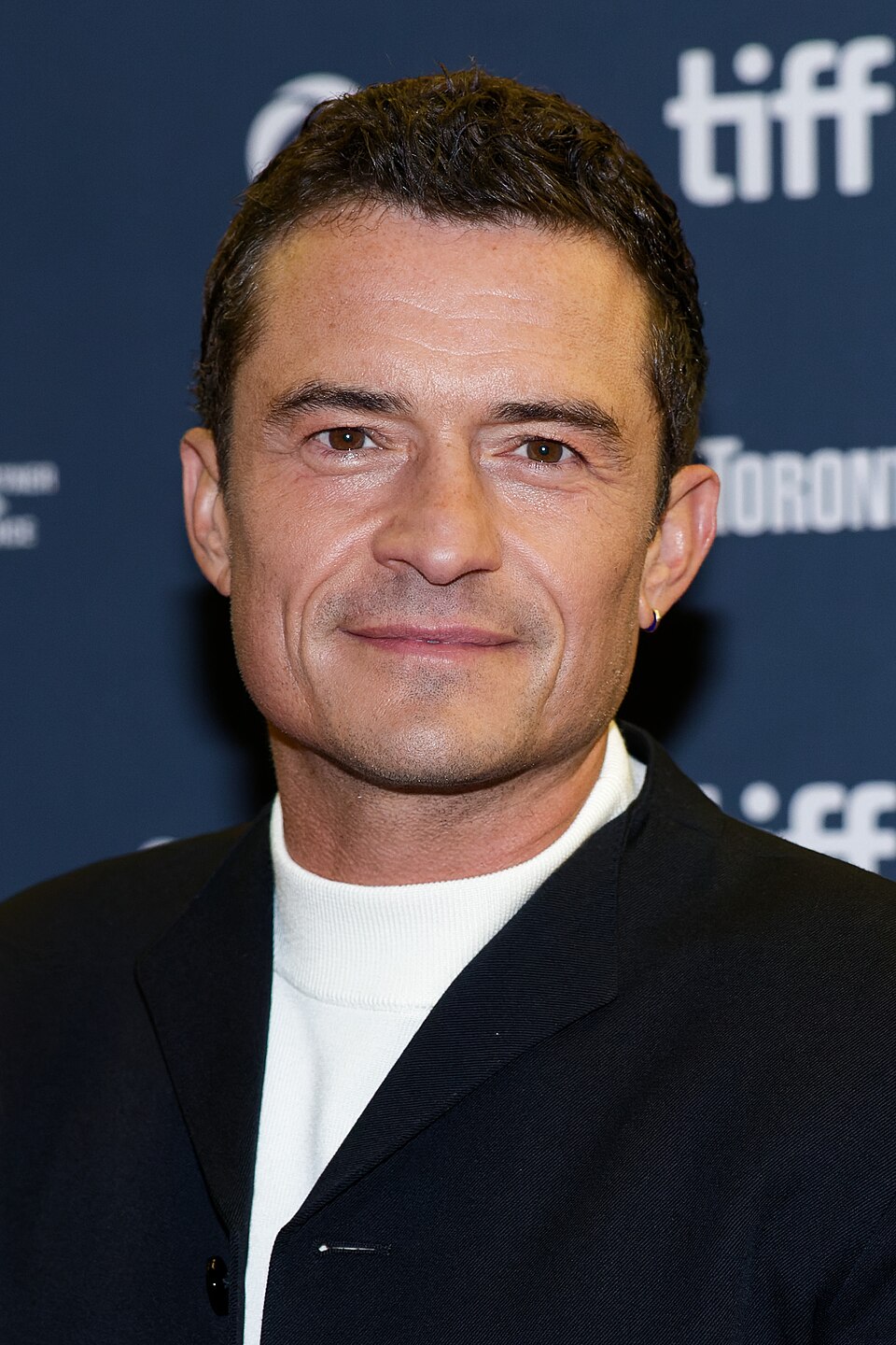 Orlando Bloom Kimdir? Detaylı Biyografi, Kariyer ve Başarılarıyla Ünlü İngiliz Oyuncu