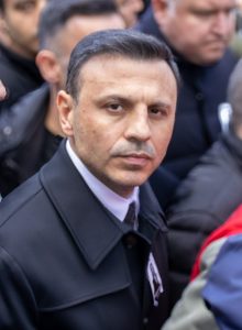 Özgür Çelik Kimdir?